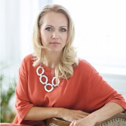 Eleanor, Tech Executive