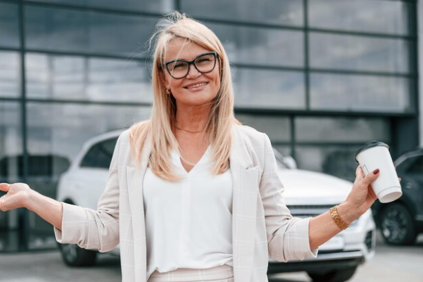 Lesbian Sugar Mama Lifestyle